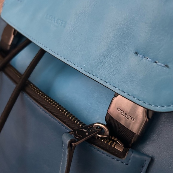 COACH MANHATTAN BACKPACK IN SPORT CALF LEATHER (COACH 72162) - Picture 3 of 10